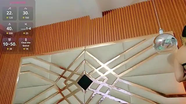 Offline Sluttyandmature on StripChat