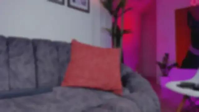 Taylor__foxxx — MAKE ME EXPLODE