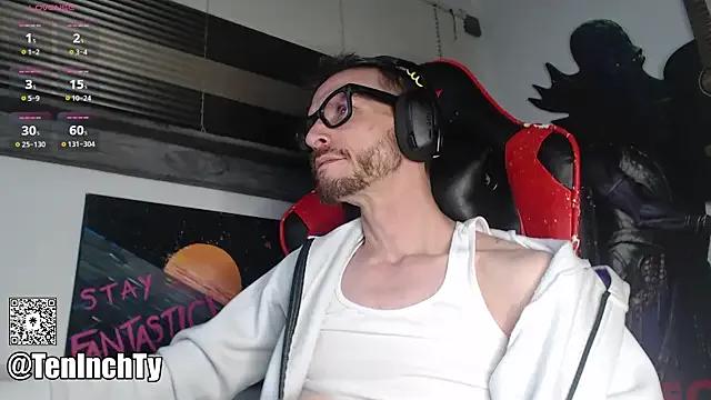 teninchty — CUM while self sucking and swallow.