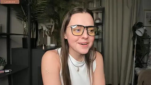 ThelmaJusto — Private on StripChat