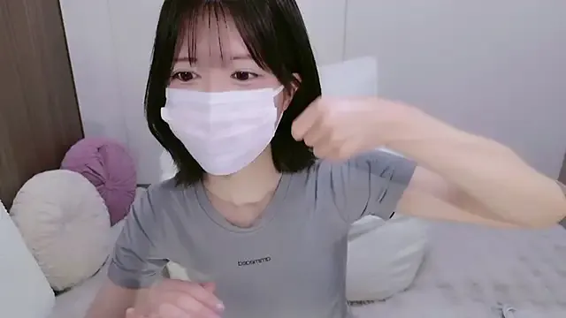 Offline TsukasaSakai on StripChat