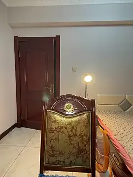 Offline tuanzi125216 on StripChat