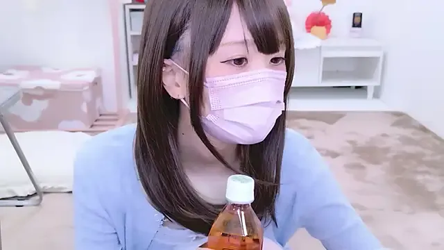 Offline umi_umi_7 on StripChat