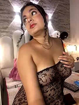 Yassy_vazquez on StripChat 