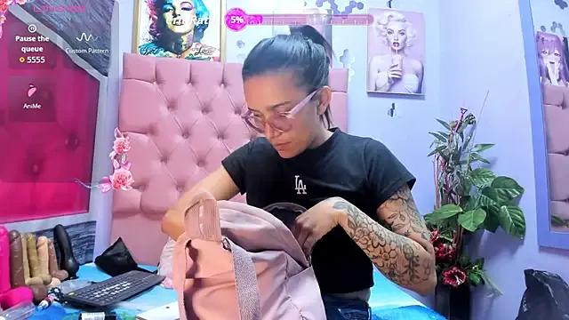 Yaumiko — control machine and juic y squirt