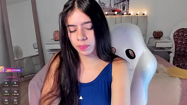 Private zoe_turnner_18 on StripChat